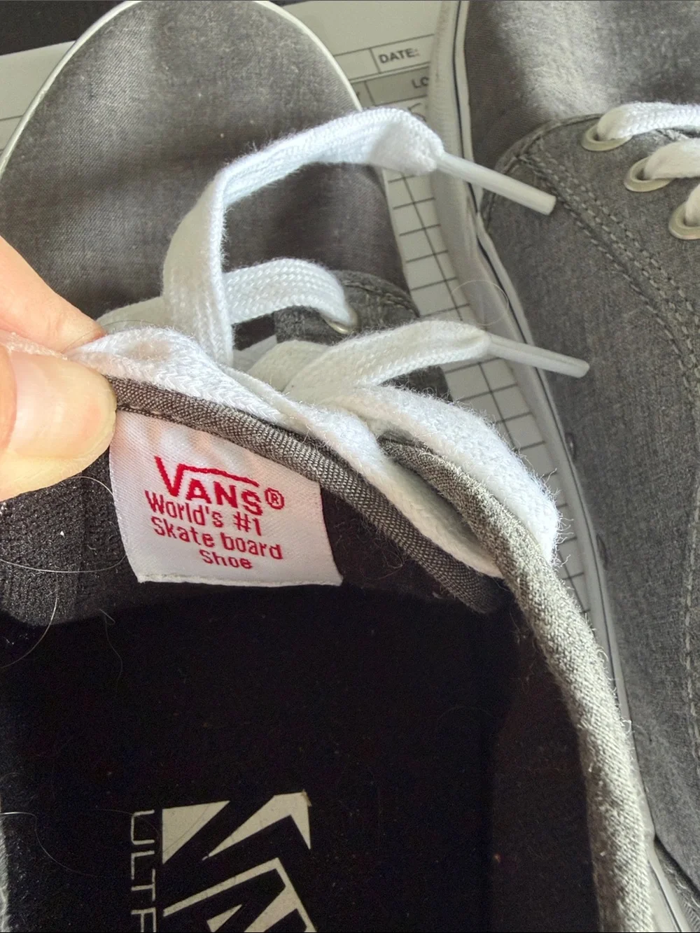 Vans classic silhouette